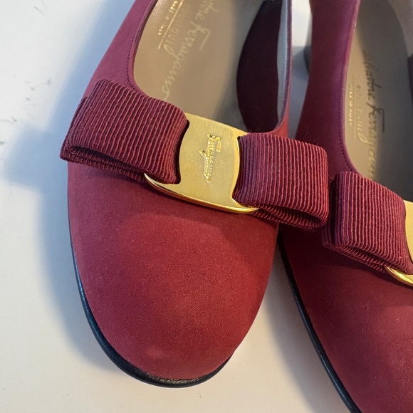 Ferragamo shoes - Picture 3 of 5